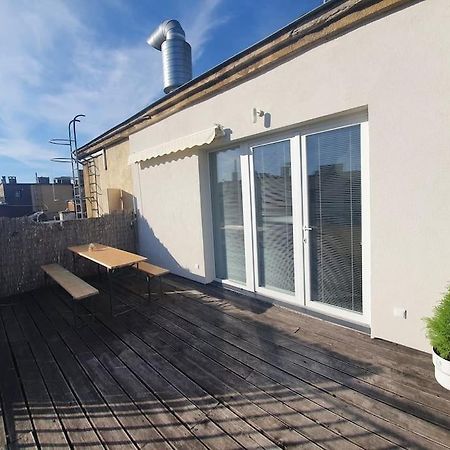 Beauty On The Rooftop With Ac And Rooftop Terrace Budapest Exterior photo